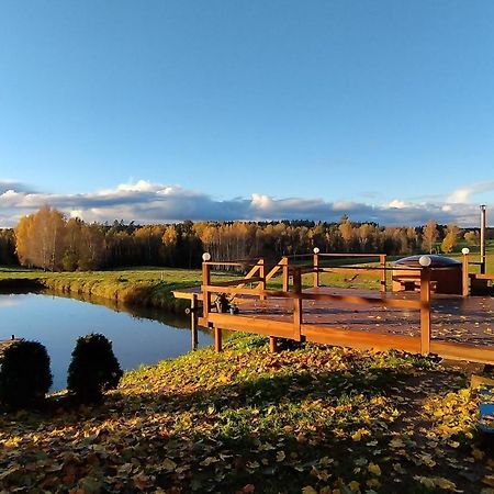 Guesthouse, Sauna & Jacuzzi In Gauja Valley - Kakukalns Straupe ภายนอก รูปภาพ