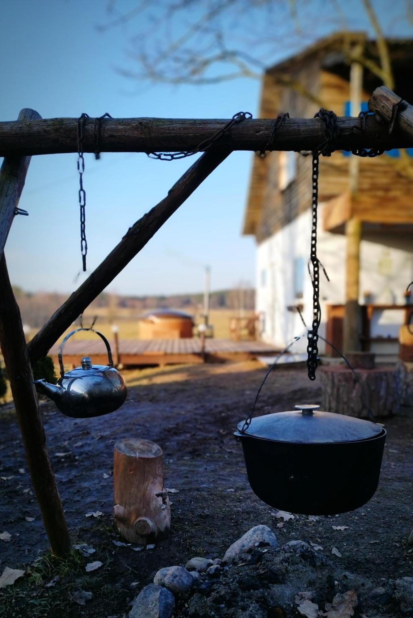 Guesthouse, Sauna & Jacuzzi In Gauja Valley - Kakukalns Straupe ภายนอก รูปภาพ