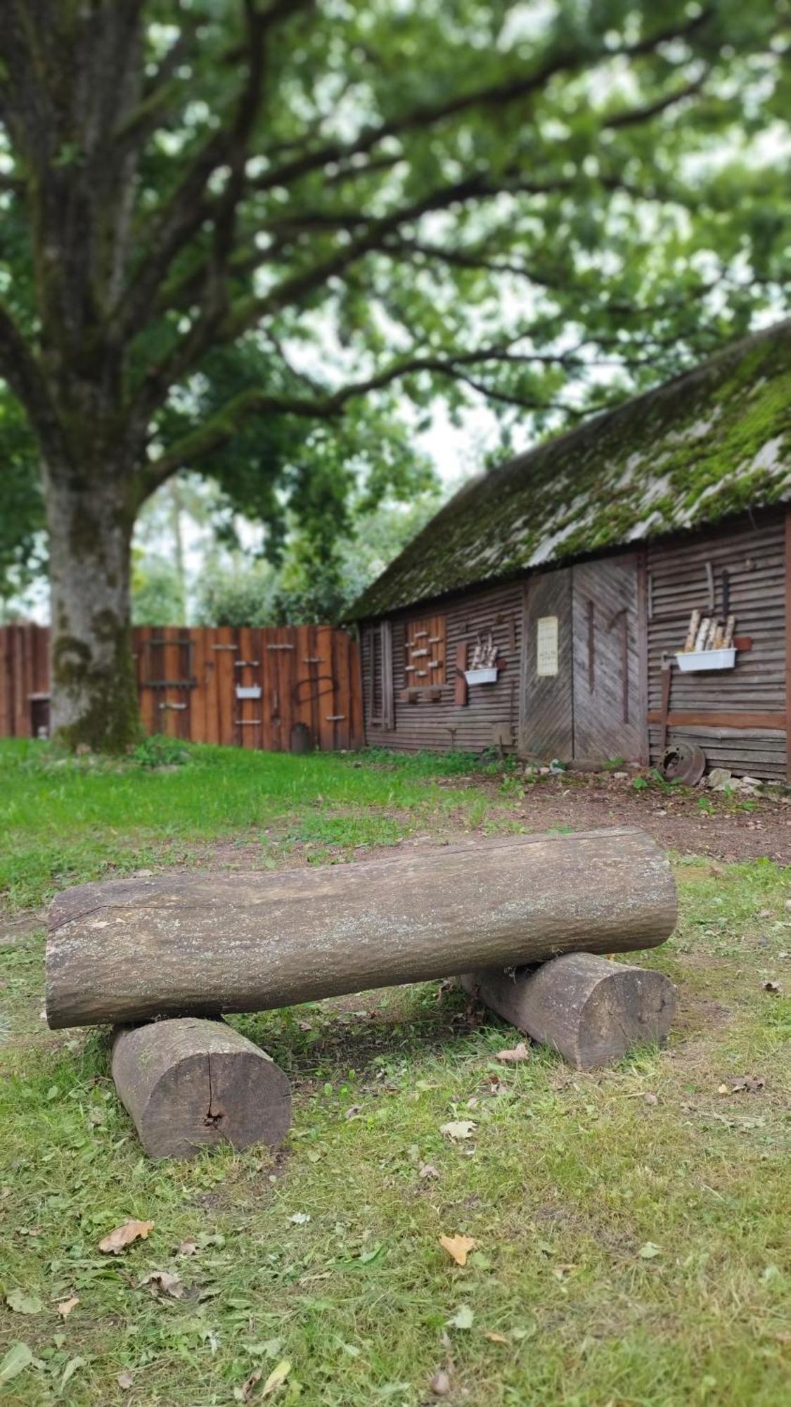 Guesthouse, Sauna & Jacuzzi In Gauja Valley - Kakukalns Straupe ภายนอก รูปภาพ